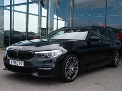 Svart Begagnad 2017 BMW 520 M Sport Kombi | 269 000 kr (Marknadspris)