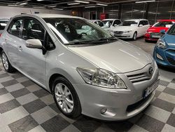 Silver Begagnad 2011 Toyota Auris Plus Halvkombi | 69 500 kr (Lite dyr)