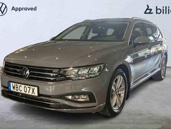 Grå Begagnad 2024 VW Passat Kombi | 329 000 kr