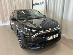 Svart (svart metallic) Begagnad 2021 Citroën e-C4 Shine Halvkombi | 195 900 kr (Marknadspris)