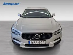 Silver Begagnad 2020 Volvo V90 CC Kombi | 289 000 kr (Marknadspris)