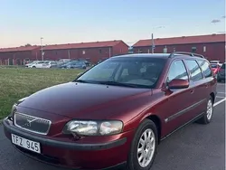 Röd Begagnad 2002 Volvo V70 Kombi | 9 500 kr (Superpris)