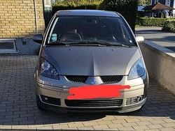 Grå Begagnad 2008 Mitsubishi Colt Halvkombi | 40 900 kr (Marknadspris)