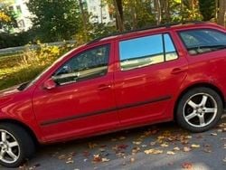 Röd Begagnad 2008 Skoda Octavia Kombi | 18 000 kr (Bra pris)