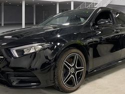 Svart Begagnad 2021 Mercedes A250 AMG Halvkombi | 299 000 kr (Marknadspris)