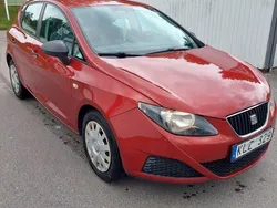 Röd Begagnad 2009 Seat Ibiza Reference Halvkombi | 31 500 kr (Marknadspris)