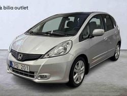 Silver Begagnad 2011 Honda Jazz Halvkombi | 99 000 kr (Bra pris)