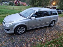 Grå Begagnad 2008 Opel Astra Kombi | 15 000 kr (Bra pris)