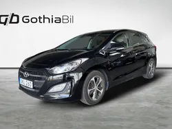 Svart Begagnad 2016 Hyundai i30 Comfort Kombi | 124 900 kr (Marknadspris)