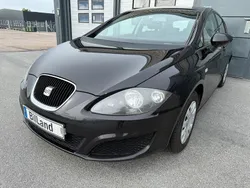Svart Begagnad 2011 Seat Leon Reference Halvkombi | 39 900 kr (Bra pris)