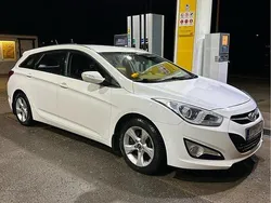 Vit Begagnad 2012 Hyundai i40 Select Kombi | 64 000 kr (Marknadspris)