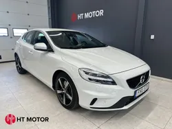 Vit Begagnad 2019 Volvo V40 R-Design Kombi | 199 800 kr (Marknadspris)