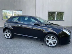 Svart Begagnad 2010 Alfa Romeo MiTo Distinctive Halvkombi | 72 000 kr