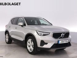Silver Begagnad 2023 Volvo XC40 Core SUV | 339 800 kr (Marknadspris)