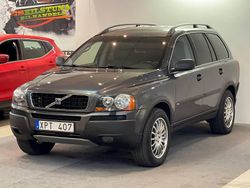 Grå Begagnad 2006 Volvo XC90 Kinetic SUV | 99 900 kr (Dyr)