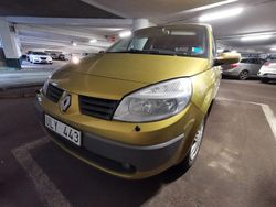 Begagnad 2004 Renault Scénic II Minibuss | 24 000 kr (Marknadspris)