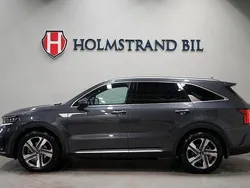 Grå Begagnad 2023 Kia Sorento 2 SUV | 524 900 kr (Lite dyr)