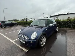 Blå Begagnad 2006 Mini Cooper Halvkombi | 40 500 kr (Marknadspris)