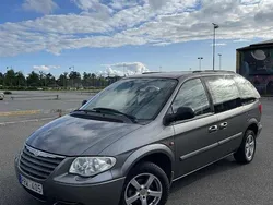 Grå Begagnad 2006 Chrysler Voyager Minibuss | 48 000 kr (Marknadspris)