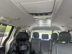 Grå Begagnad 2011 VW Routan SE Minibuss | 80 000 kr