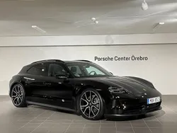 Svart Ny 2024 Porsche Taycan Sport Turismo Sedan | 1 406 700 kr