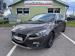 Brun Begagnad 2013 Mazda 3 Inclusive Halvkombi | 69 900 kr (Marknadspris)