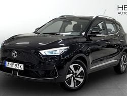 Svart (black) Begagnad 2022 MG ZS Comfort Sedan | 244 900 kr (Marknadspris)
