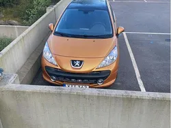 Röd Begagnad 2007 Peugeot 207 Sport Halvkombi | 17 500 kr (Marknadspris)
