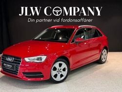 Röd Begagnad 2015 Audi A3 Sportback Attraction Halvkombi | 143 000 kr (Marknadspris)