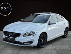 Vit Begagnad 2017 Volvo S60 Sedan | 189 900 kr (Marknadspris)