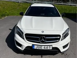 Vit Begagnad 2015 Mercedes GLA200 AMG SUV | 175 000 kr (Bra pris)