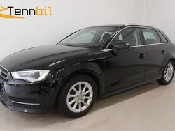 Svart Begagnad 2015 Audi A3 Sportback Attraction Halvkombi | 119 900 kr (Marknadspris)
