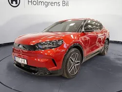 Röd/orange Begagnad 2024 Ford Capri Premium Sedan | 569 800 kr (Marknadspris)
