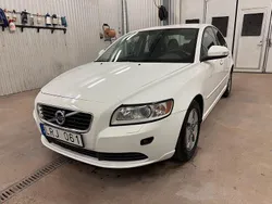 Vit Begagnad 2011 Volvo S40 Sedan | 89 500 kr (Dyr)