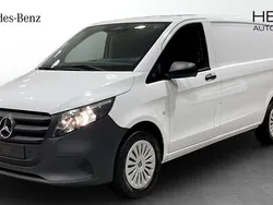 Vit Ny 2024 Mercedes Vito Minibuss | 340 500 kr