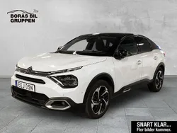 Vit Begagnad 2024 Citroën C4 PureTech Halvkombi | 228 000 kr (Marknadspris)