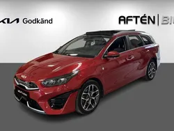 Röd Begagnad 2022 Kia Ceed 2 Kombi | 268 800 kr (Marknadspris)