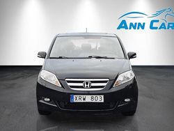 Svart Begagnad 2006 Honda FR-V Minibuss | 49 900 kr (Bra pris)