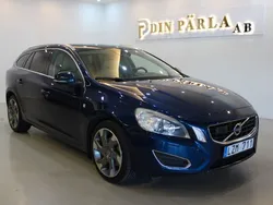Blå Begagnad 2012 Volvo V60 Momentum Kombi | 69 900 kr (Marknadspris)