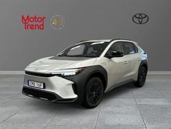 Precious silver (1j6) Begagnad 2023 Toyota bZ4X Style SUV | 379 900 kr