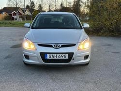 Silver Begagnad 2007 Hyundai i30 Halvkombi | 34 900 kr (Marknadspris)