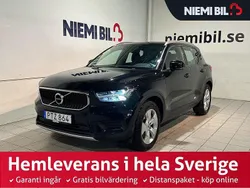 Svart Begagnad 2018 Volvo XC40 Momentum SUV | 309 900 kr (Marknadspris)