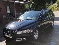 Svart Begagnad 2013 Volvo V70 Momentum Kombi | 69 900 kr (Bra pris)