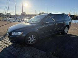 Grå Begagnad 2009 Volvo V50 Momentum Kombi | 45 000 kr (Marknadspris)