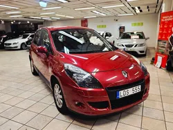 Röd Begagnad 2010 Renault Scénic III Minibuss | 46 900 kr (Bra pris)