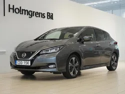 Grå Begagnad 2022 Nissan Leaf N-Connecta Halvkombi | 179 900 kr (Bra pris)
