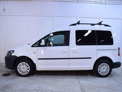 Vit Begagnad 2013 VW Caddy Life Minibuss | 149 900 kr