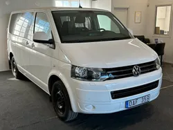 Vit Begagnad 2010 VW Caravelle Minibuss | 219 900 kr (Lite dyr)