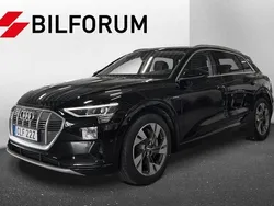 Svart Begagnad 2020 Audi e-tron SUV | 324 900 kr (Bra pris)