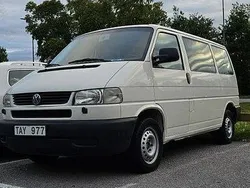 Vit Begagnad 2002 VW Caravelle Minibuss | 55 000 kr